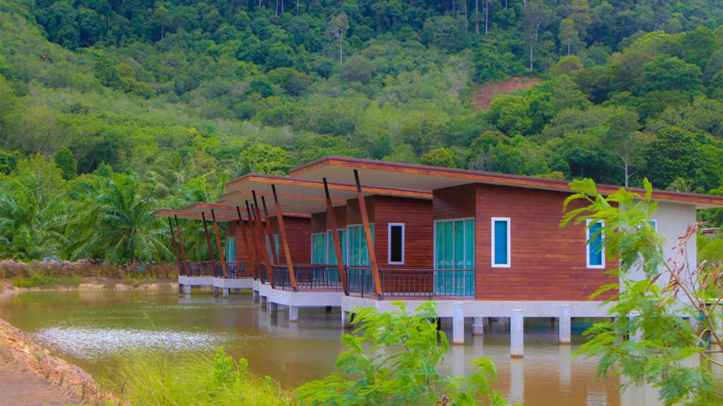Amantra Lake View Resort Lake View 2